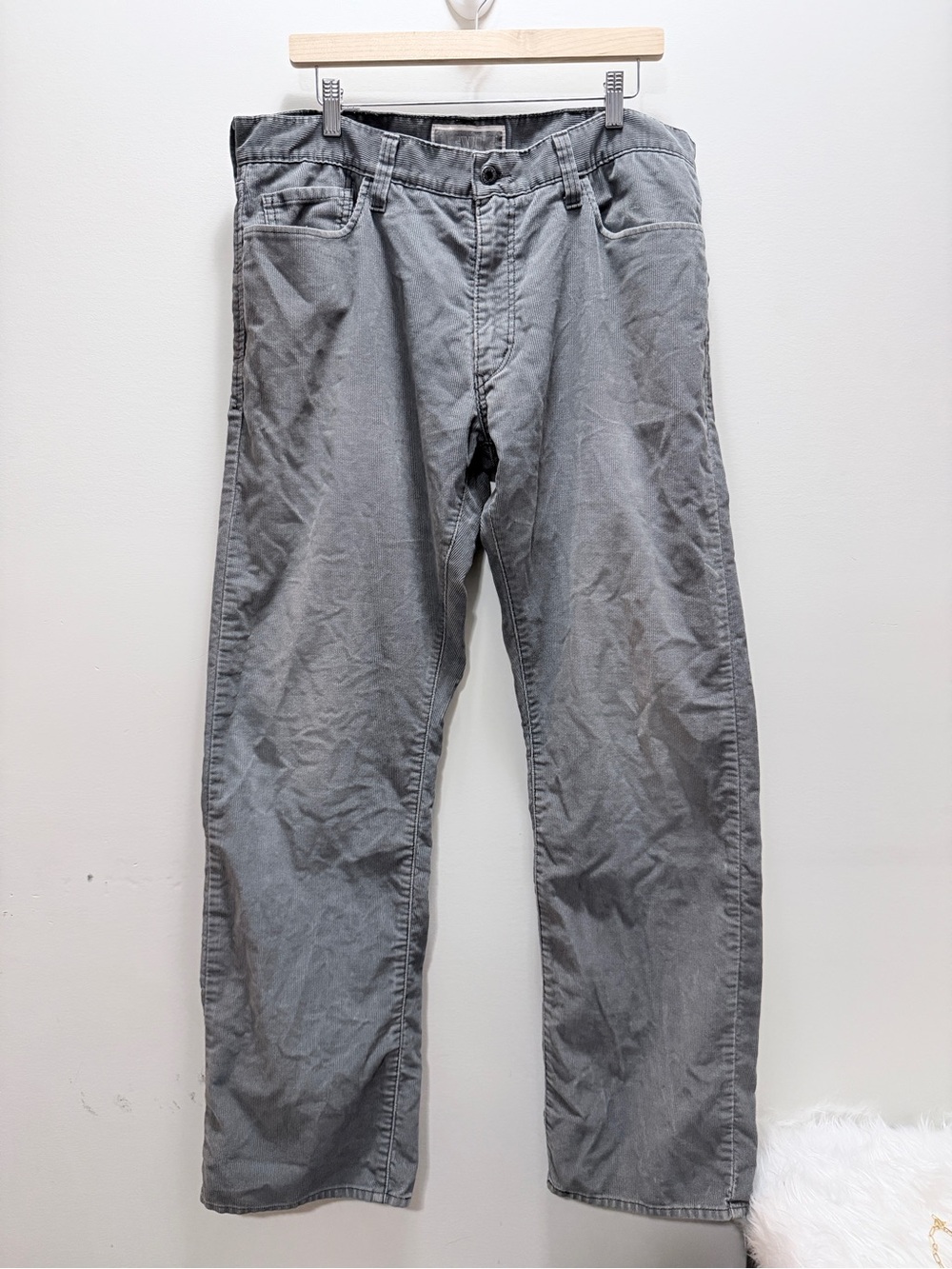 Levi's Y2K Men's Gray Straight-Leg Jeans Size 38x32